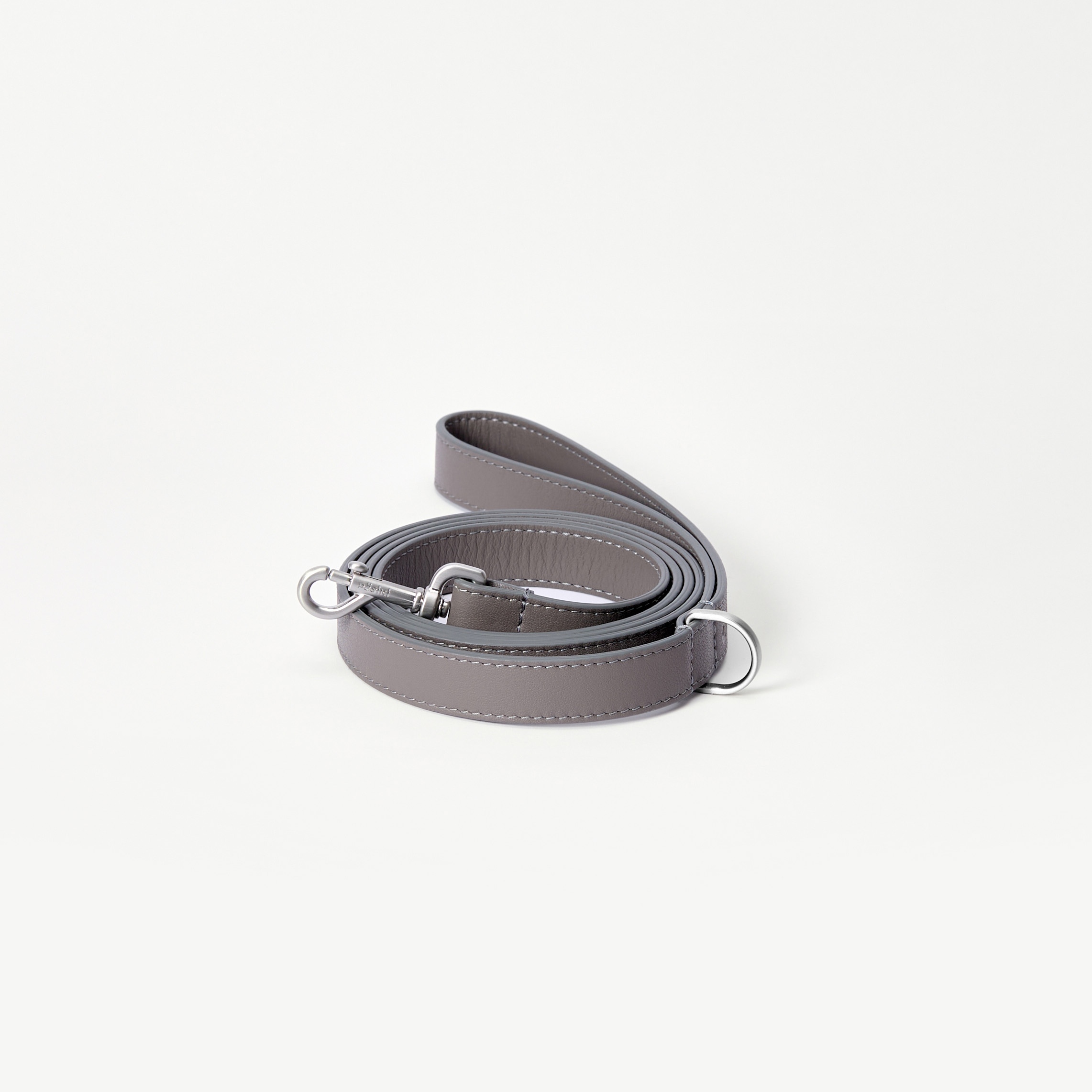 поводок кожа