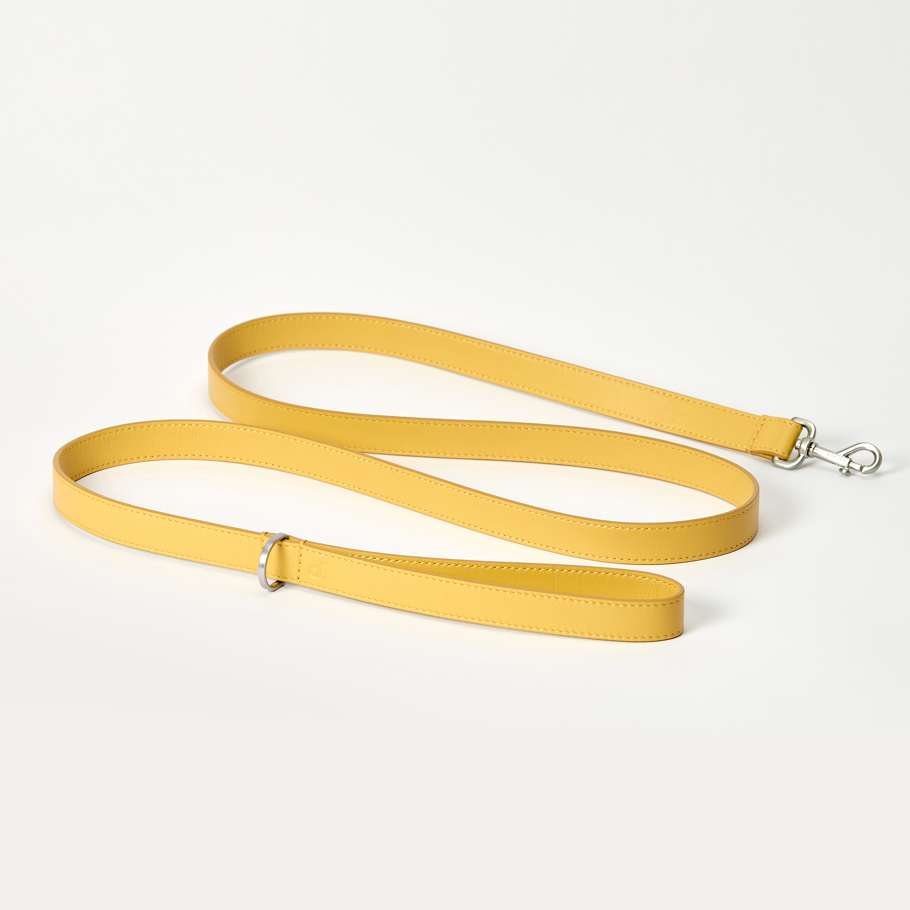 поводок кожа